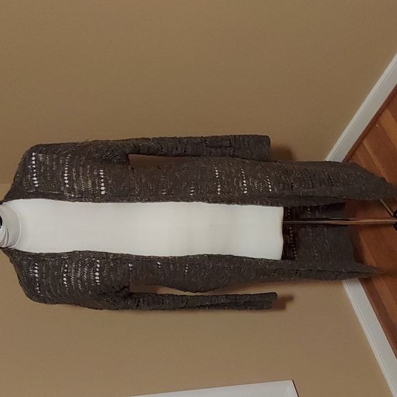 Sweater - Picture 2 of 3